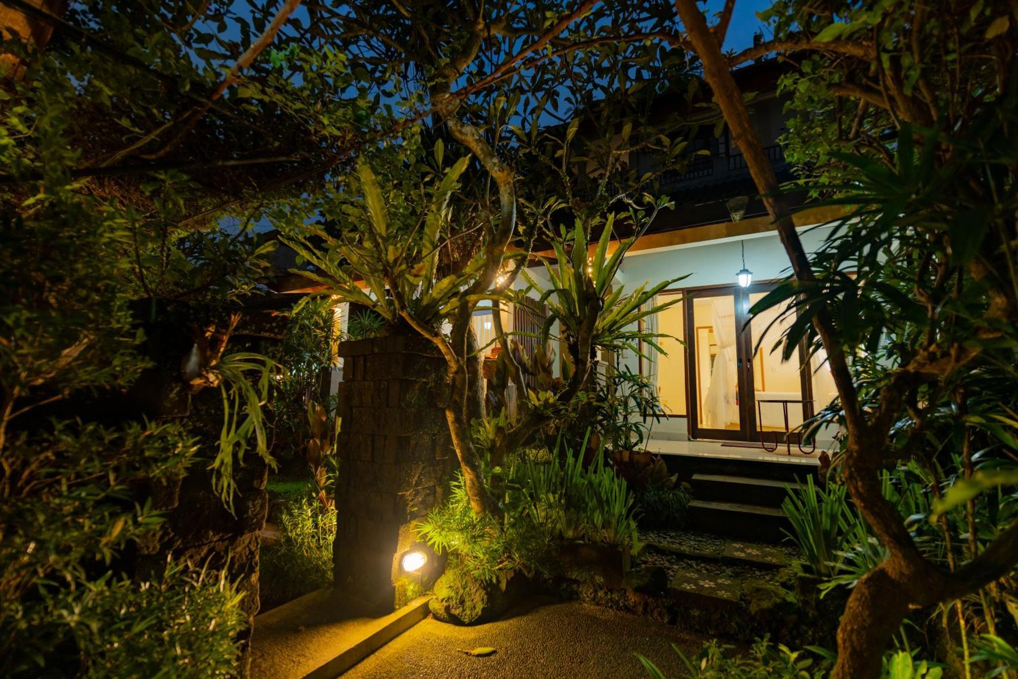 Desak Putu Putra Hidden Hotel Ubud  Ngoại thất bức ảnh
